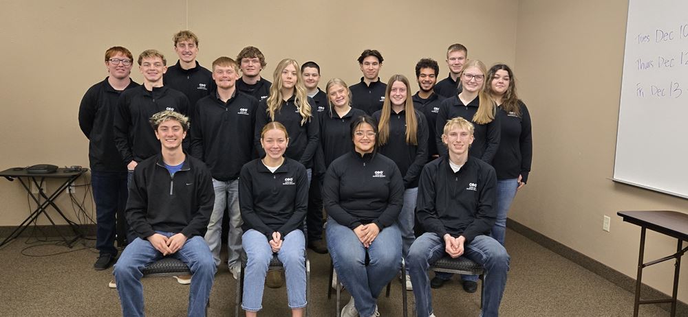 Lyon and Murray County CEO Class of 2025 Students