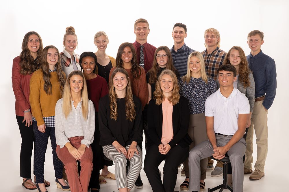 Southwest Minnesota CEO Class of 2022 Students